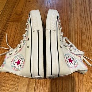 Converse Platform Chuck Taylor Netherlands with Rainbow Stiches